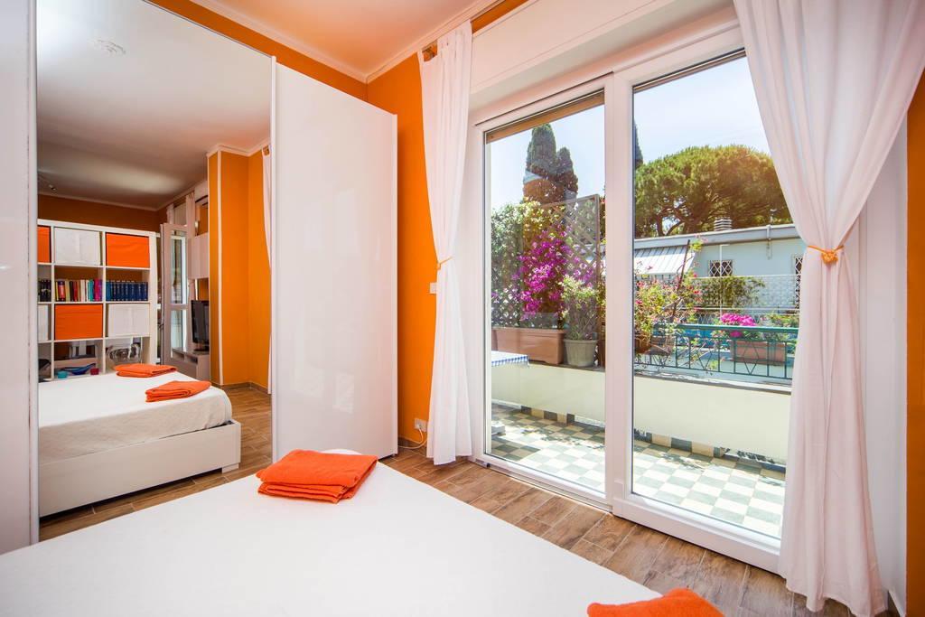 Attic Apartment Rapallo Room photo