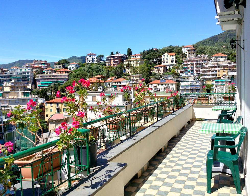 Attic Apartment Rapallo Exterior photo